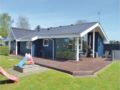 Four-Bedroom Holiday Home in Hadsund ホテル詳細