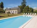 Holiday Home La Garenne ホテル詳細