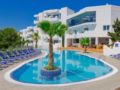 Apartamentos Ferrera Beach ホテル詳細