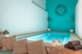 Cozy town house with private swimming pool ホテル詳細