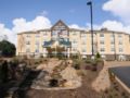 Country Inn & Suites by Radisson, Asheville Downtown Tunnel Road (Biltmore Estate), NC ホテル詳細