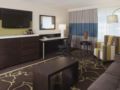 DoubleTree by Hilton Charlotte Gateway Village ホテル詳細