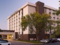 Embassy Suites by Hilton Bloomington Minneapolis ホテル詳細